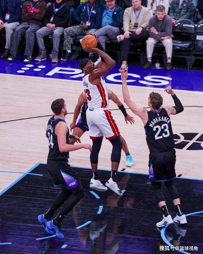 热火主场击败爵士，巴特勒高效表现