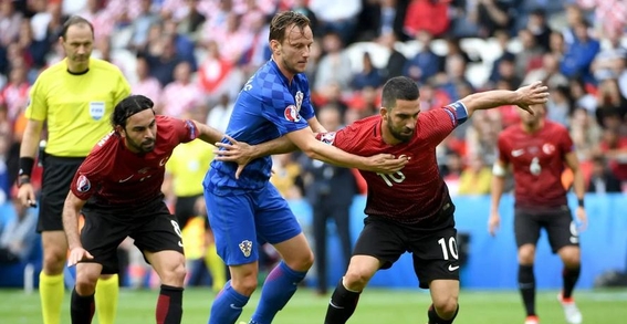 关于丹麦队士气高涨，期待击败对手的信息