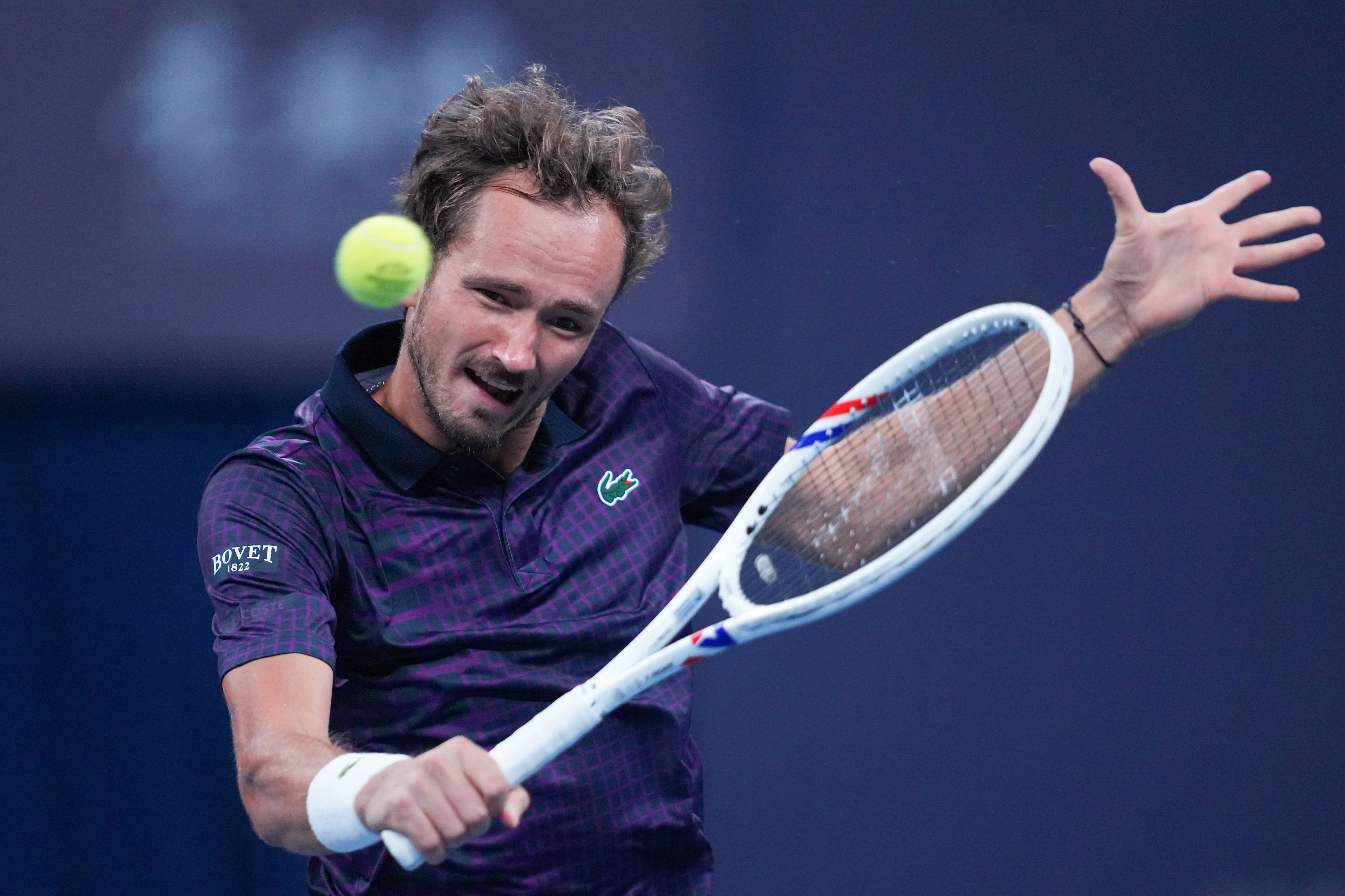 日本网球队翻盘英国网球队,梅德韦杰夫爆发神勇的简单介绍 日本网球队翻盘英国网球队,梅德韦杰夫爆发神勇的简单介绍