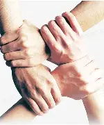 熊猫体育-包含团结合作！球队齐心协力，力争突破困局的词条