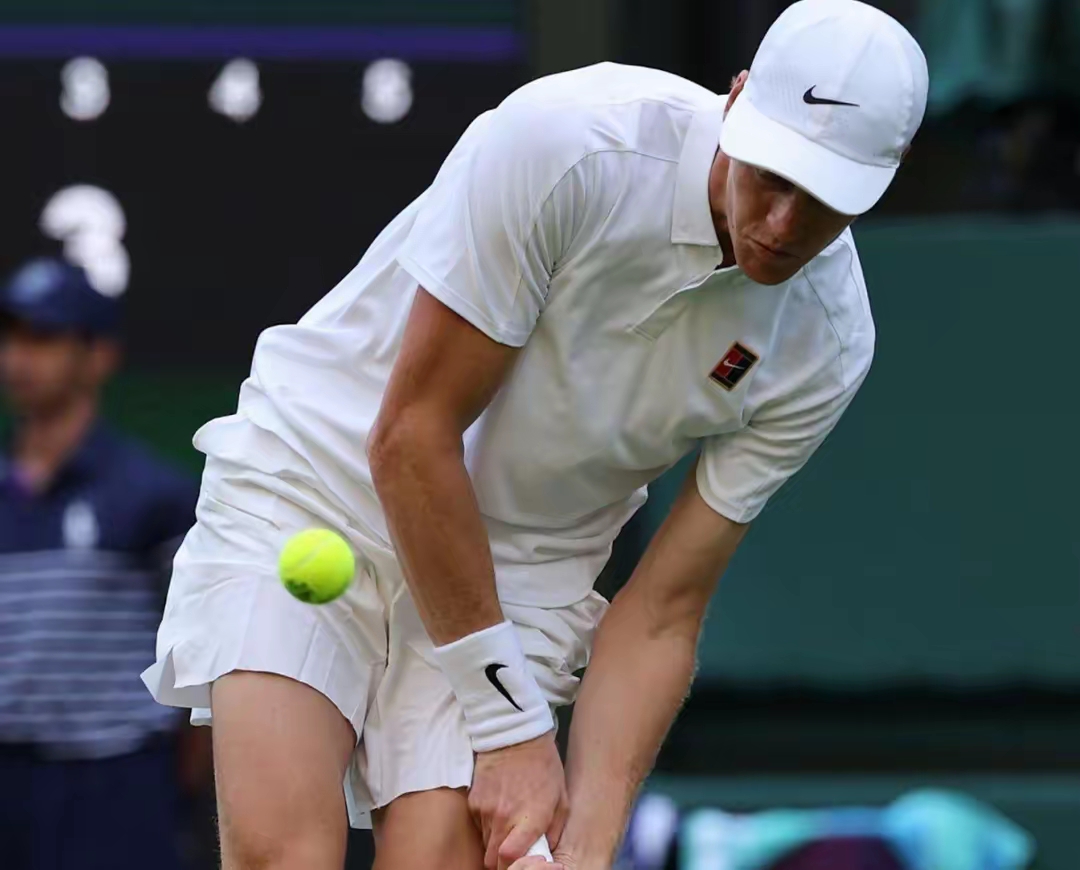 体育赛事直播-关于温网险胜拉沃尔杯，纳达尔状态火热的信息